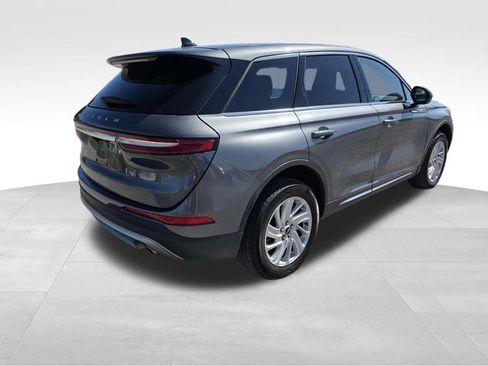 Certified 2023 Lincoln Corsair FWD image 3