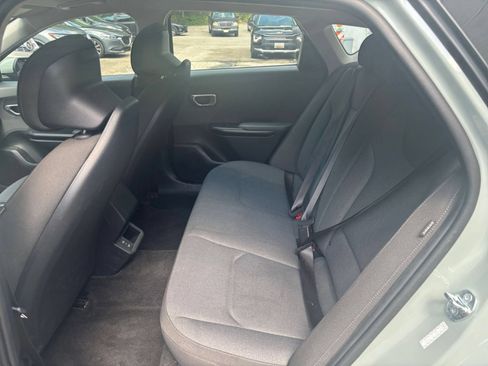 Used 2025 Kia K4 FWD image 20