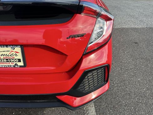 Used 2019 Honda Civic EX image 24
