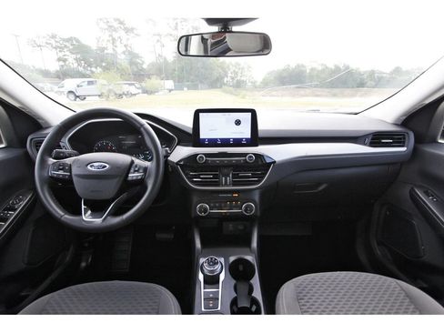 Certified 2022 Ford Escape SE w/ SE Sport Appearance Package FWD image 12