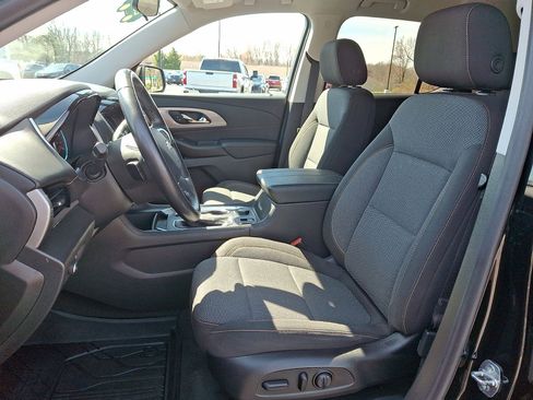 Certified 2021 Chevrolet Traverse LT image 11