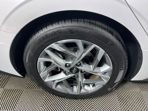 Used 2023 Hyundai Sonata SEL FWD image 16