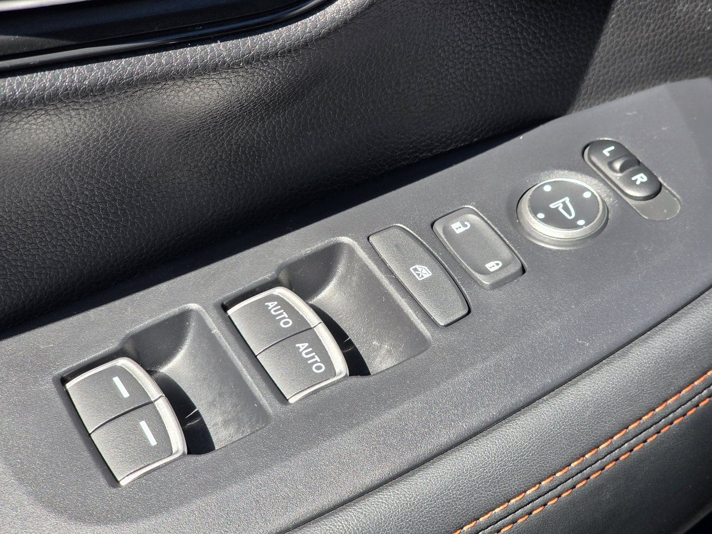 Certified 2024 Honda HR-V Sport image 26