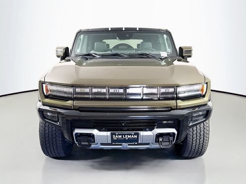 Used 2025 GMC Hummer EV 2X AWD/4WD image 2