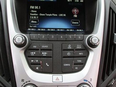 Used 2017 Chevrolet Equinox LT w/ Convenience Package FWD image 23