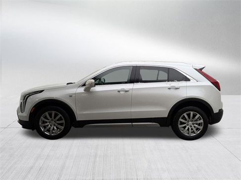 Used 2023 Cadillac XT4 Premium Luxury w/ Cold Weather Package image 5