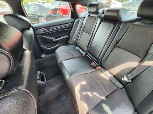 Used 2021 Honda Accord Sport image 17
