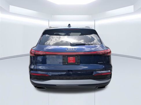 Used 2025 Audi Q5 Premium Plus AWD/4WD image 4