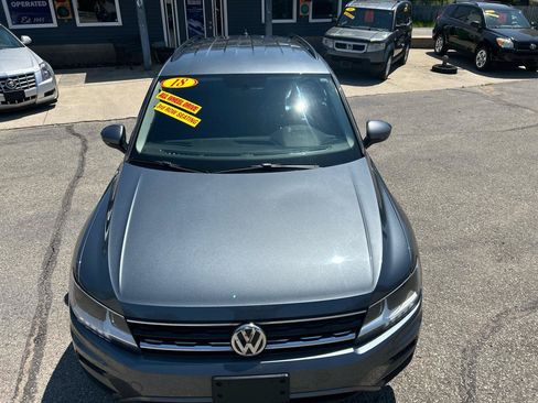Used 2018 Volkswagen Tiguan SE w/ 3rd Row Seat Package AWD/4WD image 7