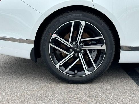 Certified 2025 Genesis G80 2.5T Advanced image 4