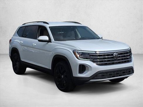 New 2026 Volkswagen Atlas SE FWD image 7