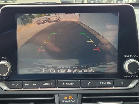 Certified 2020 Nissan Altima 2.5 S FWD image 12