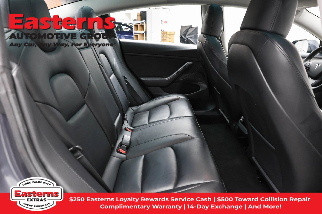 Used 2023 Tesla Model 3 Standard Range RWD image 18