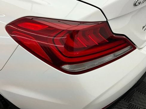 Used 2020 Genesis G70 2.0T image 20