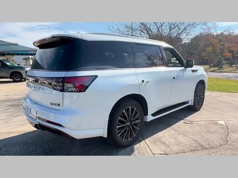 New 2026 INFINITI QX80 Autograph w/ Premium Cargo Package image 45