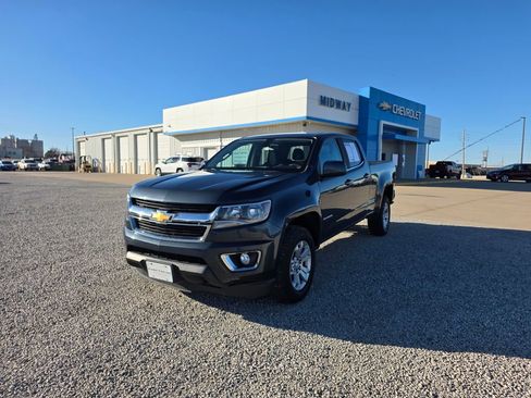 Used 2020 Chevrolet Colorado LT w/ LT Convenience Package image 10