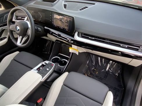 New 2026 BMW X1 xDrive28i w/ Technology Package image 12