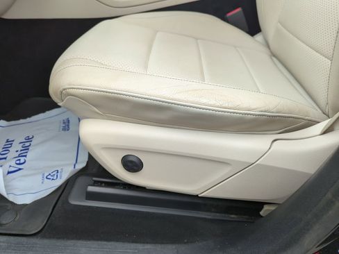 Used 2021 Mercedes-Benz GLE 350 4MATIC w/ 3rd Row Seat Package image 13