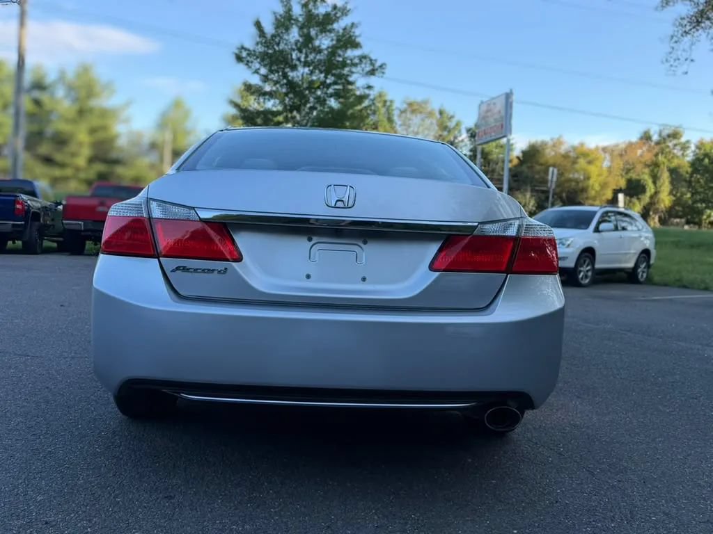 Used 2014 Honda Accord LX image 6