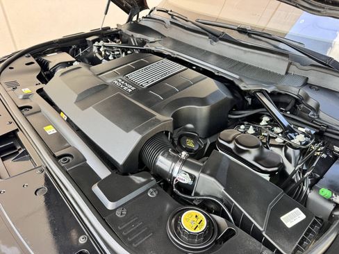 Used 2019 Land Rover Range Rover Long Wheelbase Supercharged AWD/4WD image 42