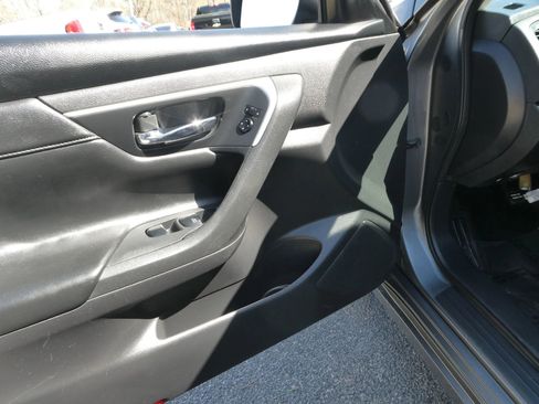 Used 2016 Nissan Altima 2.5 SL image 14