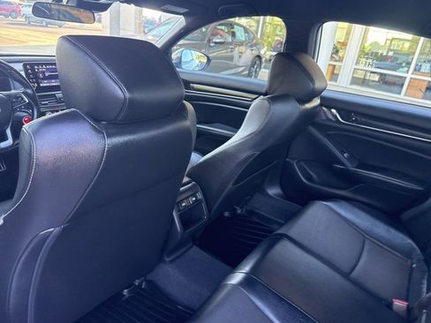 Used 2022 Honda Accord Sport image 19