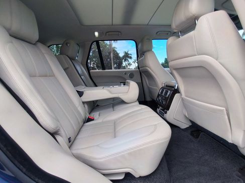 Used 2017 Land Rover Range Rover Supercharged AWD/4WD image 17