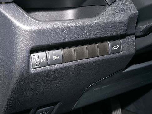 Used 2024 Toyota RAV4 XLE w/ Convenience Package FWD image 25