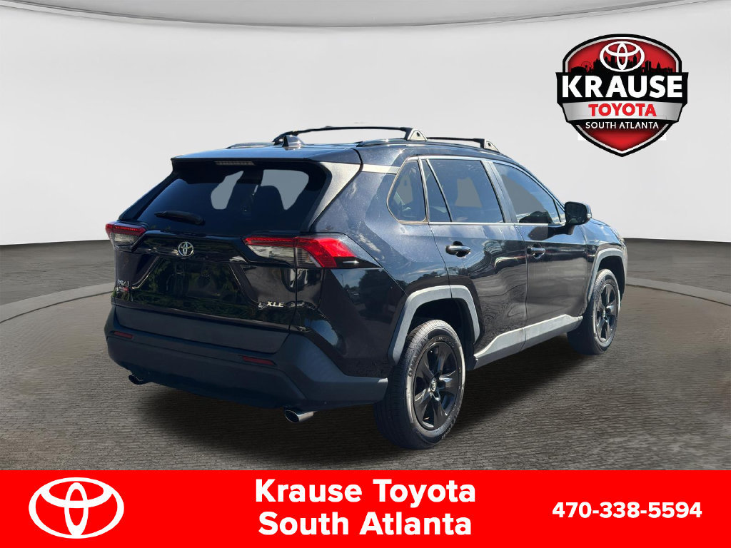 Used 2020 Toyota RAV4 XLE w/ Convenience Package FWD image 8