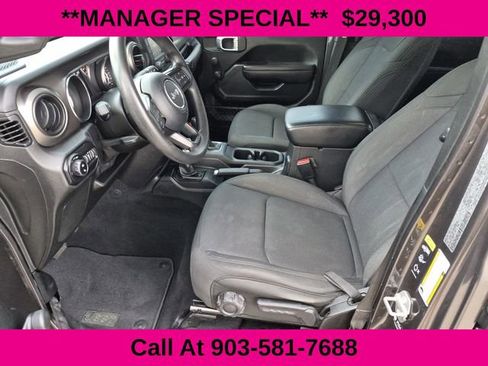 Used 2021 Jeep Gladiator Sport AWD/4WD image 18