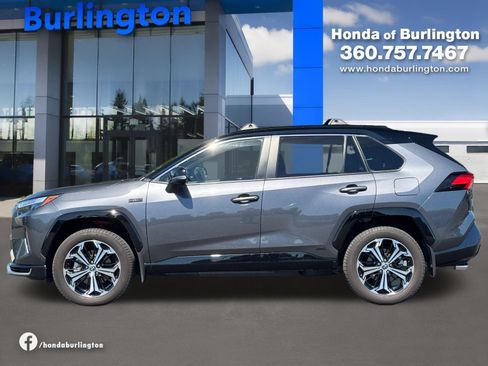 Used 2023 Toyota RAV4 XSE w/ Weather Package AWD/4WD image 3