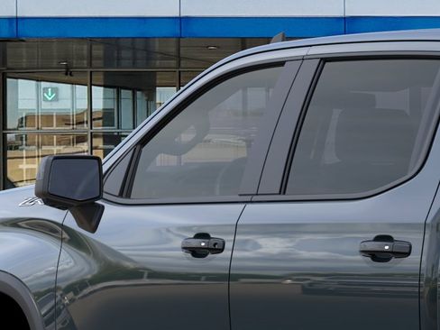 New 2026 Chevrolet Silverado 1500 ZR2 AWD/4WD image 13