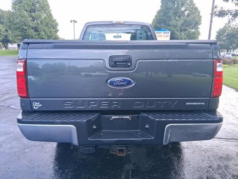 Used 2016 Ford F250 XL w/ XL Appearance Package AWD/4WD image 4