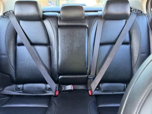 Used 2021 MAZDA MAZDA3 s FWD image 27
