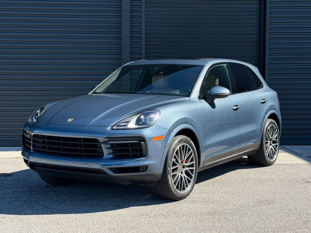 Used 2020 Porsche Cayenne AWD/4WD image 1