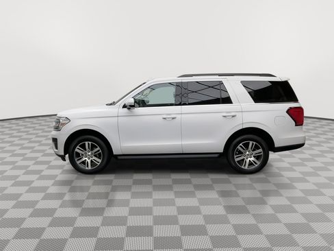 Certified 2024 Ford Expedition XLT AWD/4WD image 38