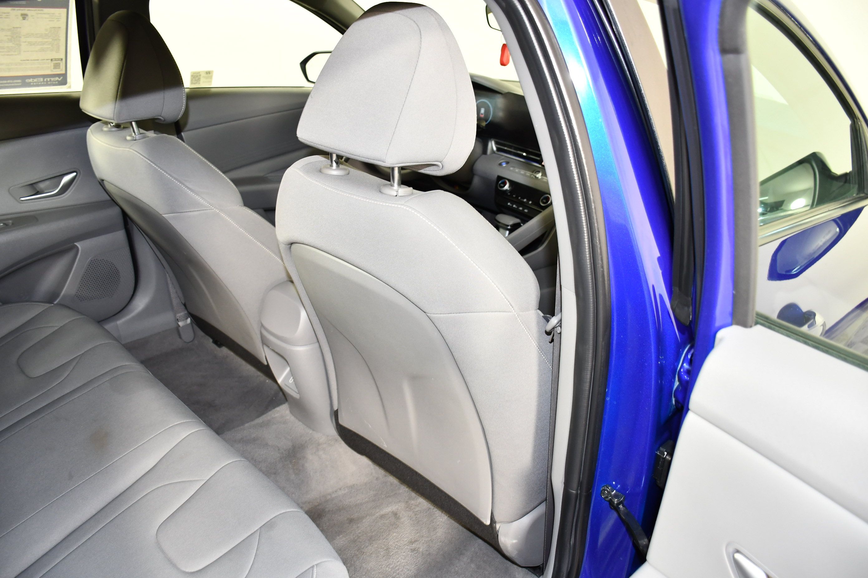 Used 2024 Hyundai Elantra SEL FWD image 44
