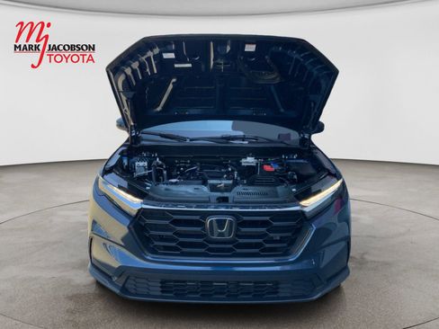 Used 2025 Honda CR-V LX image 33
