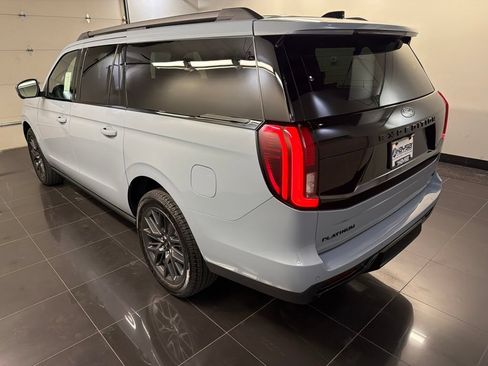 New 2027 Ford Expedition Max Platinum w/ Stealth Appearance Package AWD/4WD image 4