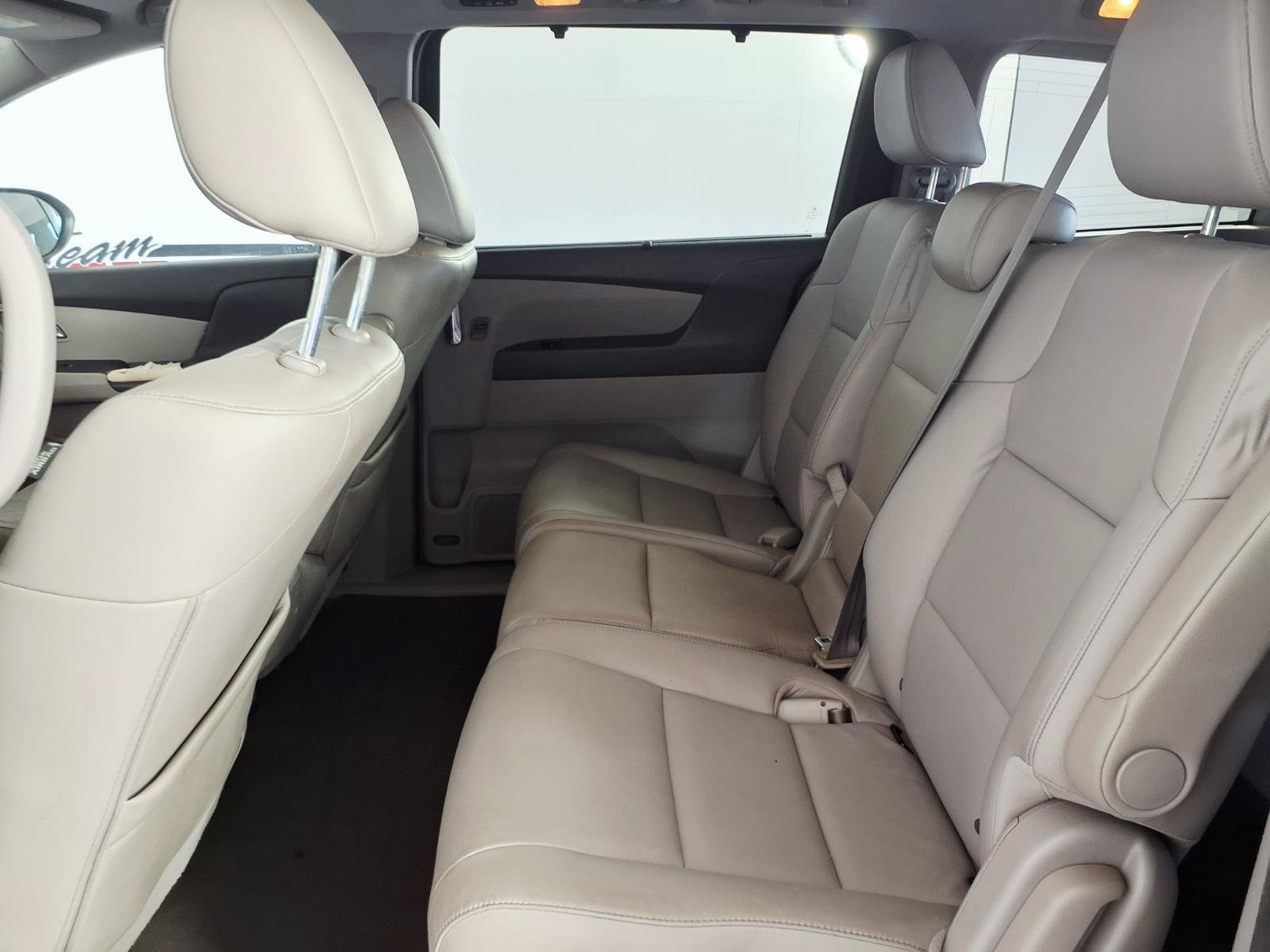 Used 2014 Honda Odyssey EX-L image 11