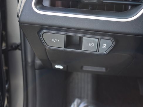 Used 2025 Kia K4 LXS image 17