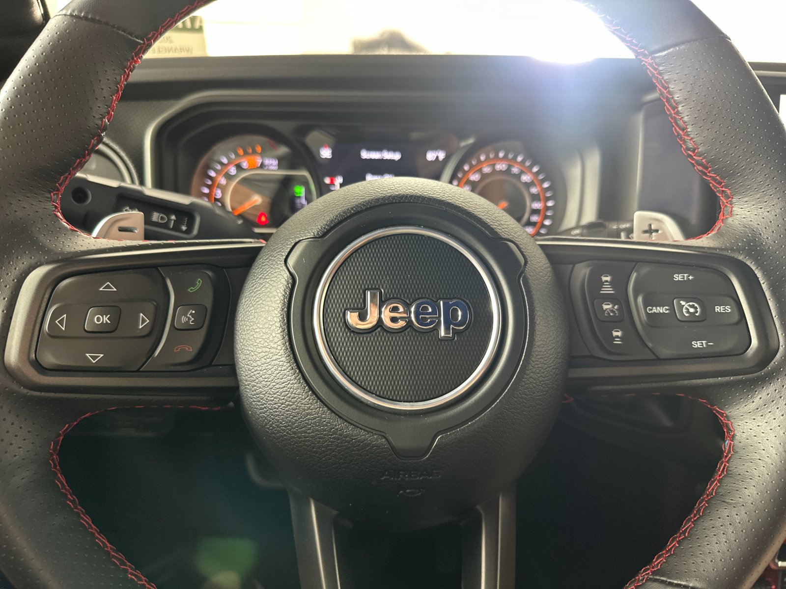 Used 2024 Jeep Wrangler Unlimited Rubicon 392 AWD/4WD image 21