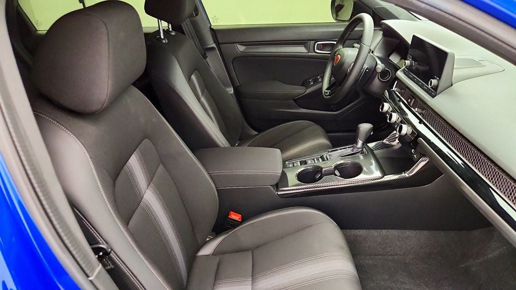 Used 2022 Honda Civic Sport image 22