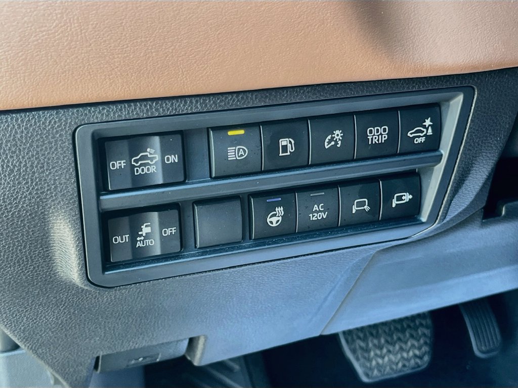 Used 2026 Toyota Tundra 1794 Edition AWD/4WD image 10
