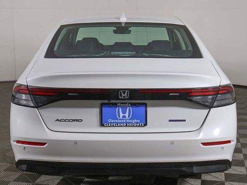 Used 2024 Honda Accord EX-L image 12