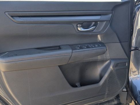 Used 2023 Honda CR-V Sport image 14