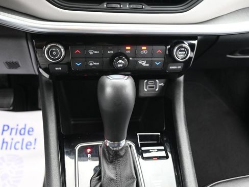 Used 2025 Jeep Compass Limited AWD/4WD image 14