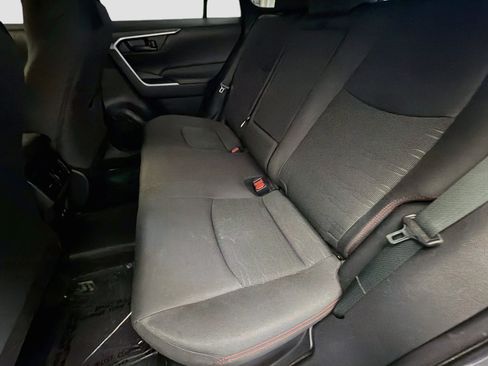 Used 2021 Toyota RAV4 SE w/ Weather & Moonroof Package AWD/4WD image 13