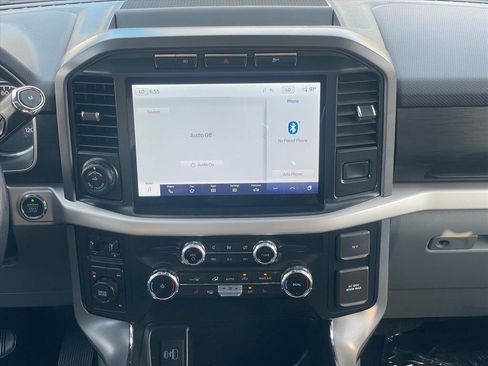 Used 2022 Ford F150 XLT w/ Equipment Group 302A High AWD/4WD image 16