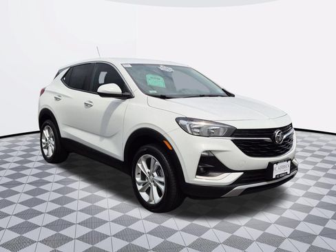 Certified 2023 Buick Encore GX Preferred w/ Cold Weather Comfort Package AWD/4WD image 2